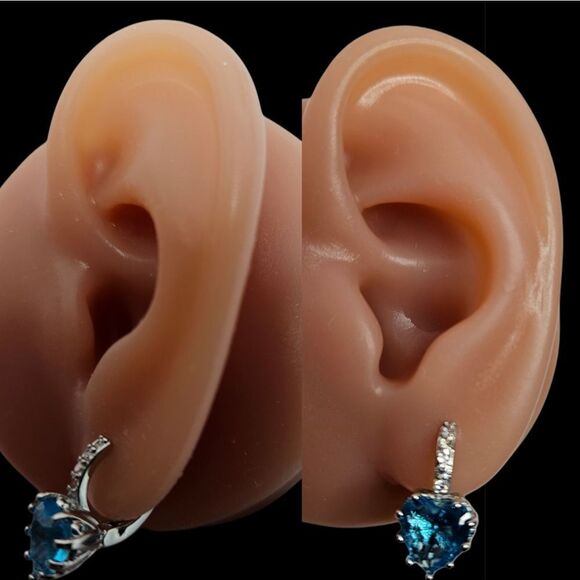 Sky Blue Sapphire Dangle Earrings & White Baguette Diamonds on 925 Silver - Picture 7 of 8